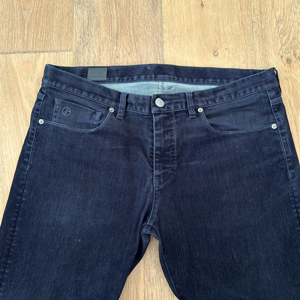 Giorgio Armani men’s jeans size 36. Dark blue. Velvet like material.